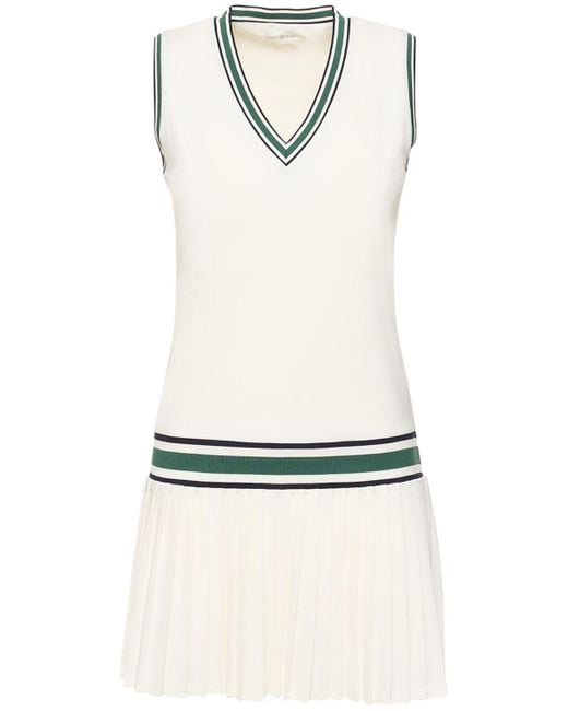 Robe de tennis à col en v performance Tory Sport en coloris White