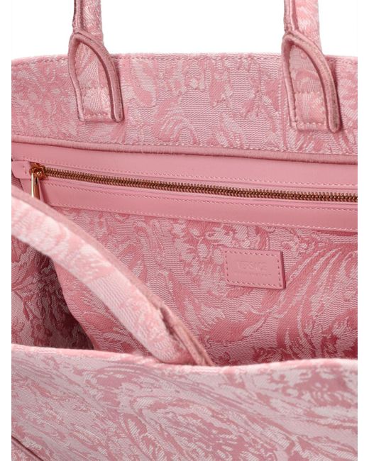 Borsa shopping grande barocco jacquard di Versace in Pink