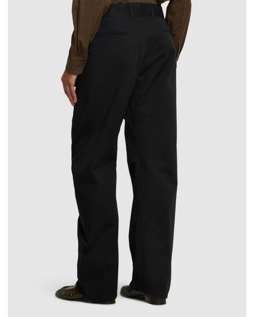 Pantalones de algodón con cinturón Lemaire de color Black
