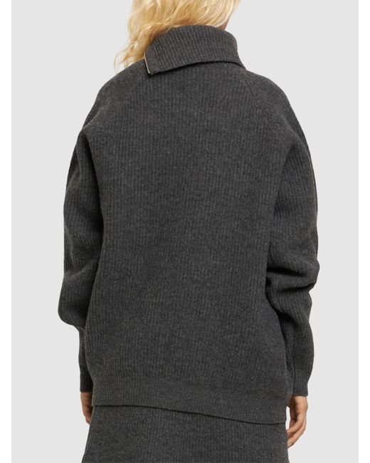 Suéter de punto de lana Auralee de color Gray