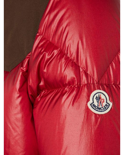 メンズ Moncler Vajolet ナイロンダウンジャケット Red