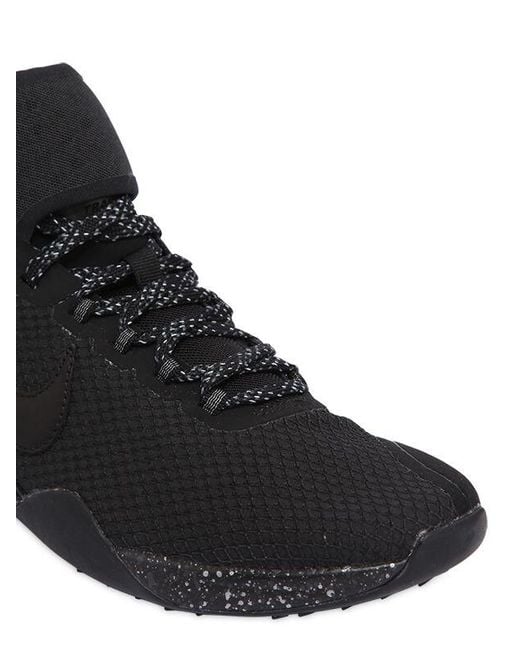 nike zoom strong 2
