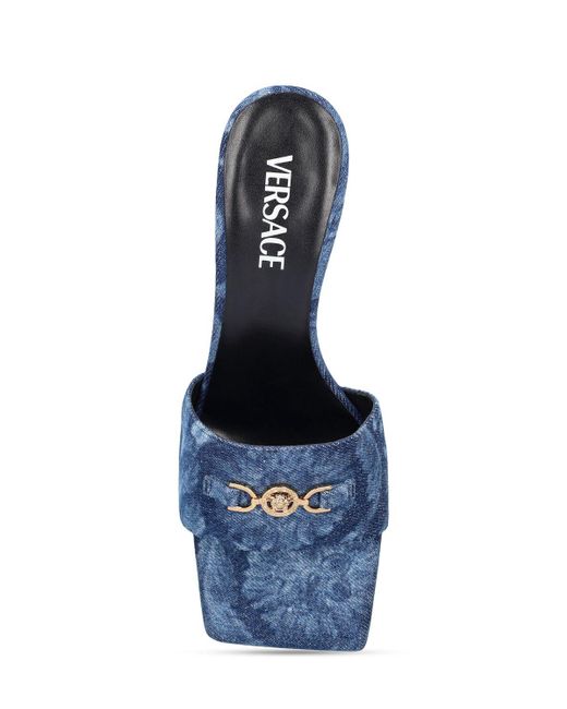Sandalias de denim 55mm Versace de color Blue