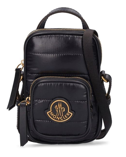 Moncler 合成繊維 ナイロンショルダーバッグ カラー ブラック Lyst