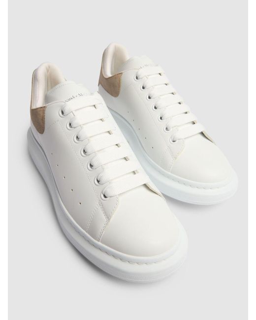 Sneakers oversized de piel mm Alexander McQueen de hombre de color White