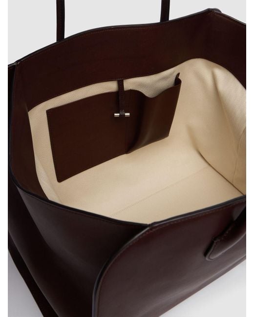 The Row Marlo 17 Saddle Leather Tote Bag ブラウン | Lyst