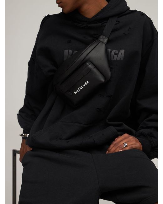balenciaga everyday leather belt bag