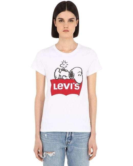 Levi's T-Shirt »the perfect Tee Snoopy« Mit Batwing Snoopy Frontprint in  Weiß | Lyst AT