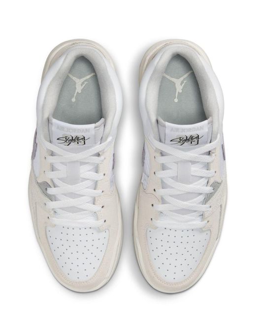 Mens white store jordan sneakers