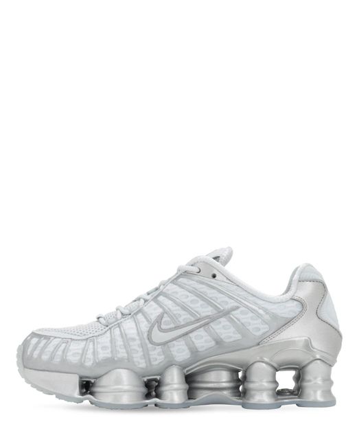 shoe carnival nike shox