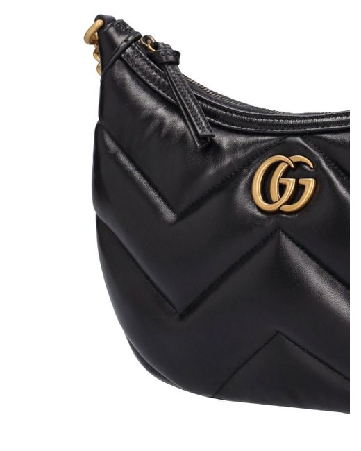 Small gg marmont leather shoulder bag di Gucci in Black