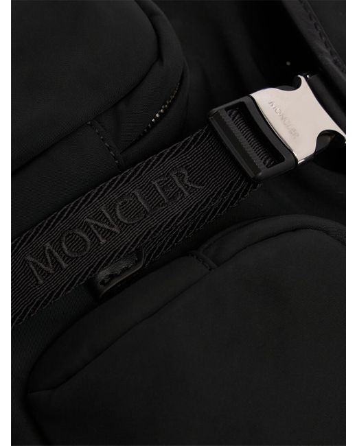 Donna Borsa A Tracolla Idrorepellente Mini Trick di Moncler in Black