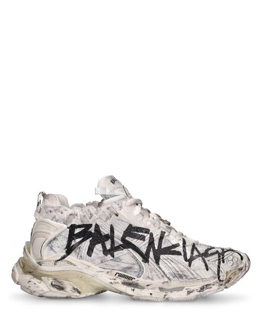 Balenciaga Sneakers Aus Mesh Und Nylon Mit Graffiti "runner" in White für Herren