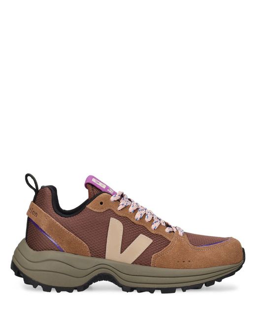 Veja Brown Sneakers mit Wildledereinsätzen
