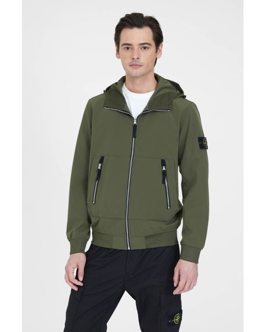 Stone Island 40727 Light Soft Shell-r E-dye Hooded Jacket in Green for Men  | Lyst