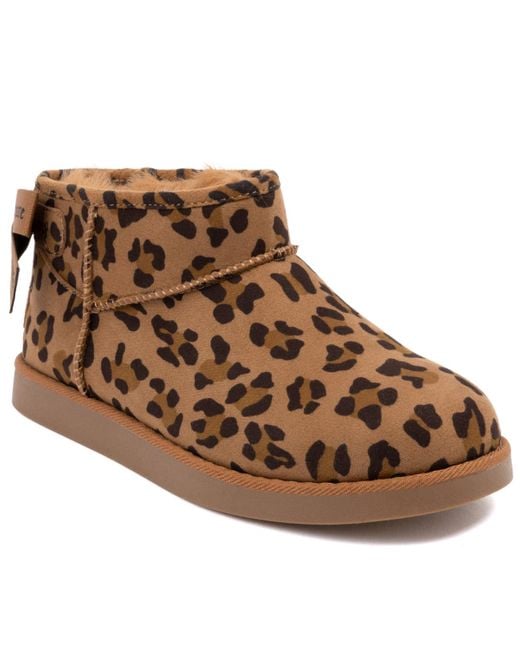 Juicy Couture Brown Kelsey Round Toe Cold Weather Booties