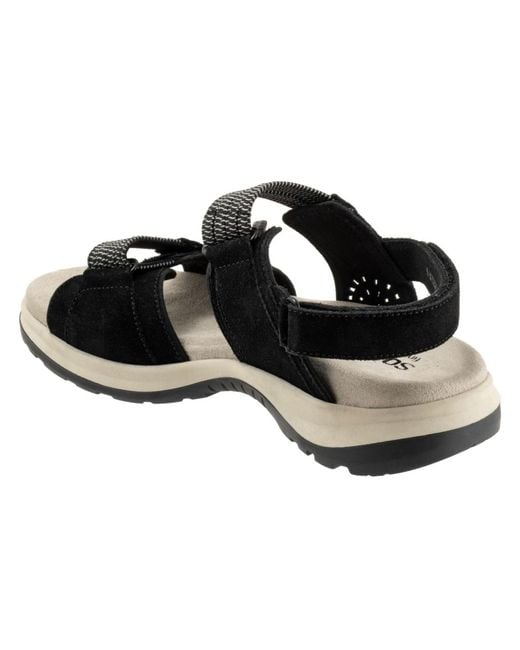 Softwalk® Black Oahu Sandal