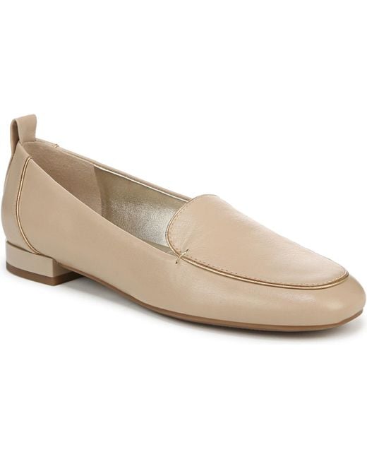 Naturalizer Natural Jordyn Closed Round Toe Loafers