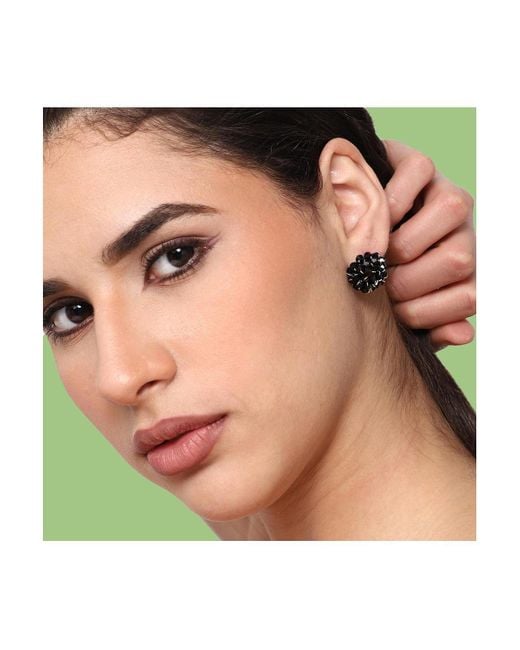 SOH Black Dahlia Stud Earrings