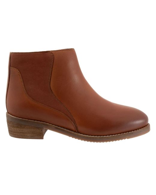 Softwalk® Brown Racine Boot