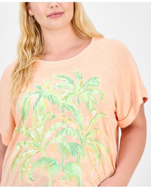 Democracy Yellow Trendy Plus Short-sleeve Rolled-cuff Graphic Tee