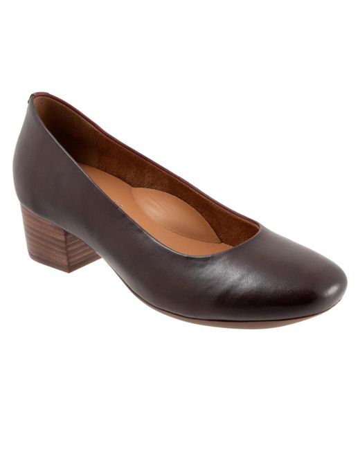 Softwalk® Brown Lynn Pump