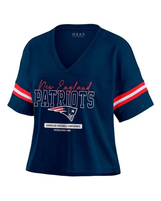 WEAR by Erin Andrews Blue New England Patriots Color Block Boxy Modest Crop V-neck T-shirt