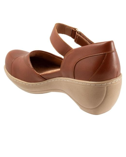 Softwalk® Brown Miri Clog