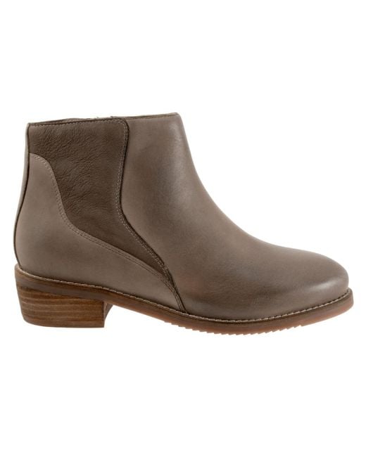 Softwalk® Brown Racine Boot