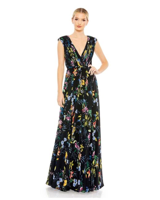 Mac Duggal Black Pleated Floral Cap Sleeve A Line Gown