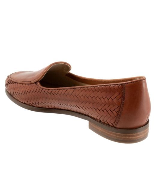 Trotters Brown Lyric Flat