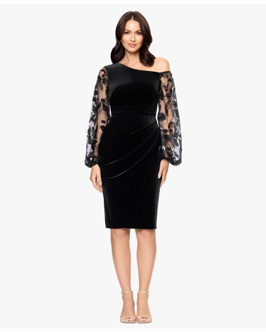 Betsy & Adam Women's Black Lace-sleeved Velvet Dress