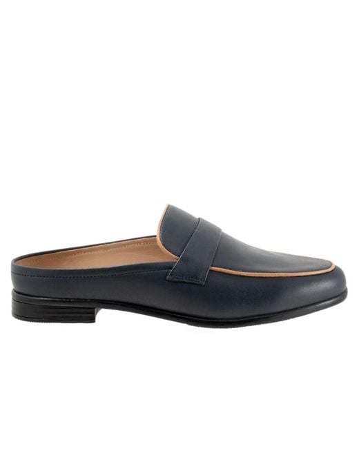 Trotters Blue Lola Flat