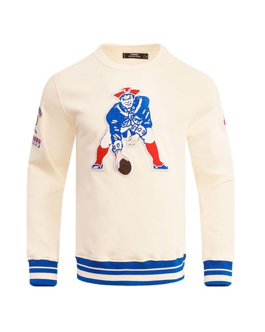 Pro Standard White New England Patriots Retro Classics Fleece Pullover Sweatshirt for men
