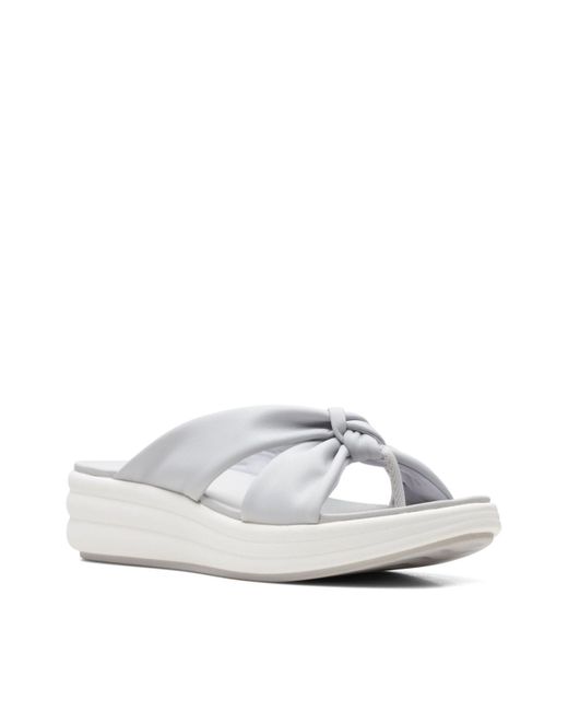 Clarks Synthetic Cloudstepper Drift Ave Wedge Sandals in Light Gray ...