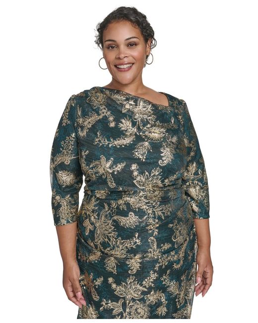 green emerald velvet dress Amazon.com: Vince Camuto Velvet Cowl Neck Ruched Bodycon, 2 : Clothing,  Shoes & Jewelry