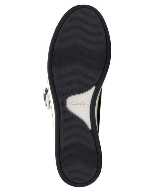 Clarks Black Breeze Janey Round Toe Flats
