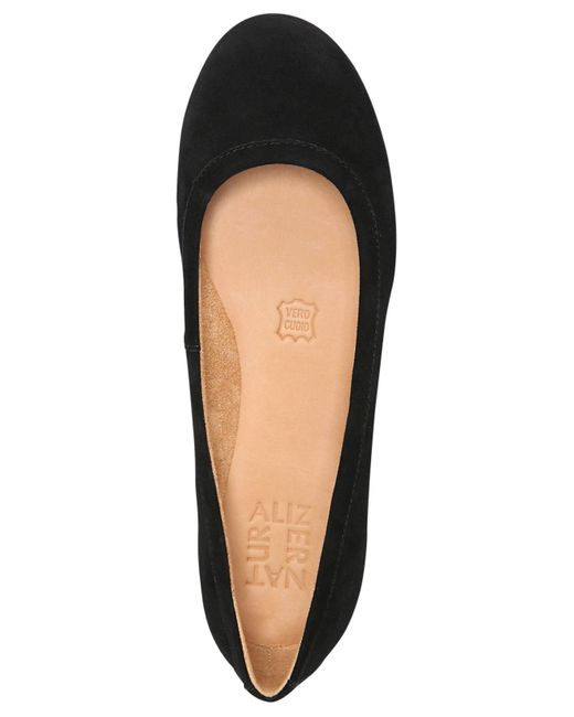 naturalizer brittany flats black