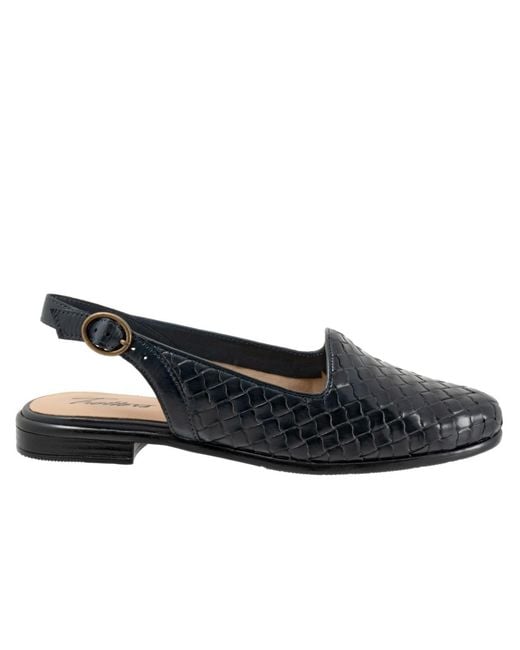 Trotters Black Lea Flat