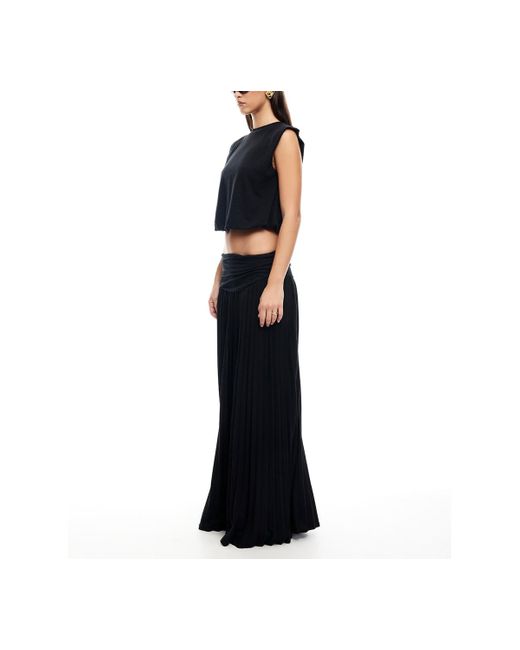 Lioness Black Field Of Dreams Crop Top