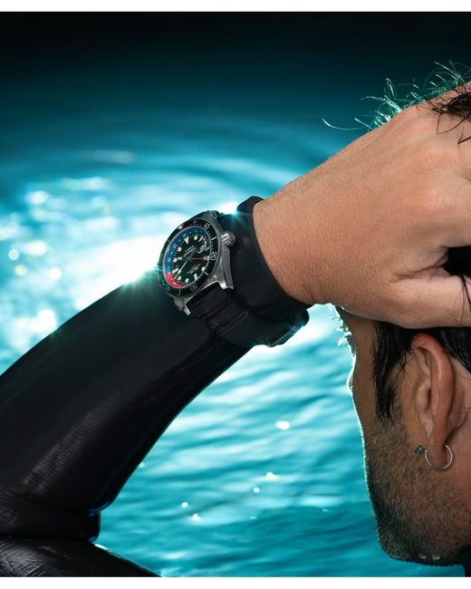 Timex Black Analog Rubber Strap Watch for men