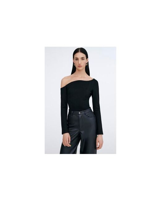 MARCELLA Black Sylvan Top