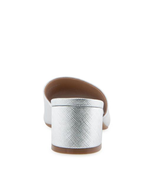 Aerosoles White Como Round Toe Slide Sandals