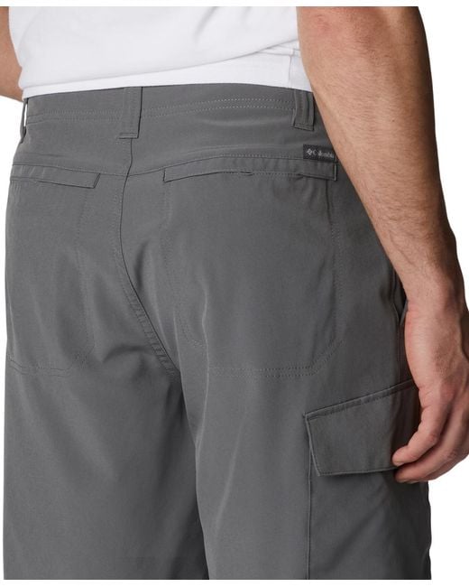 Columbia Gray Eaglecrest Performance Cargo Shorts for men