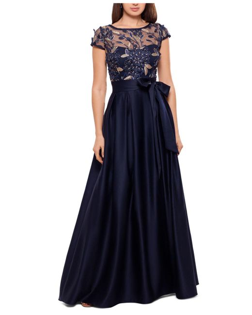 xscape applique gown