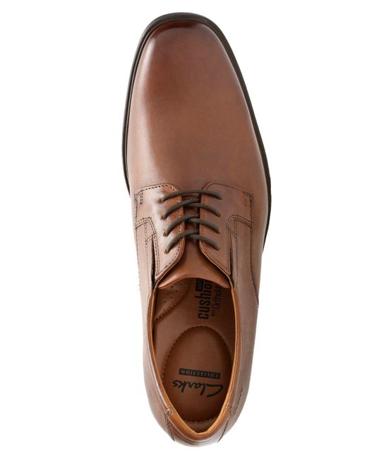 clarks tilden plain oxford
