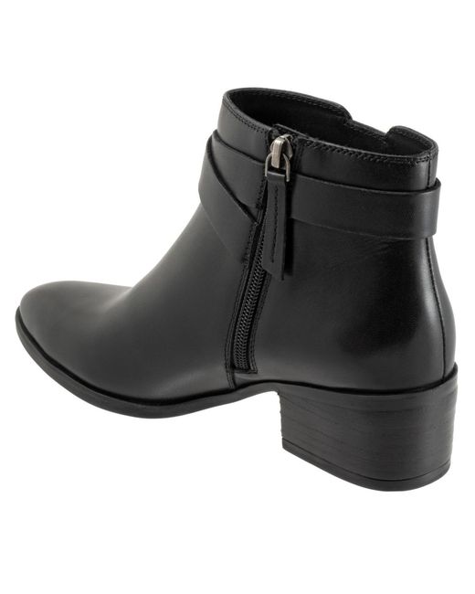 Softwalk® Black Lira Boot