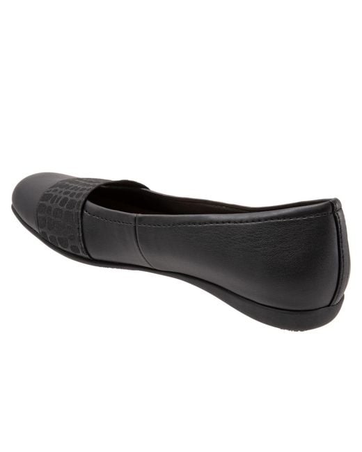 Trotters Black Samantha Flat