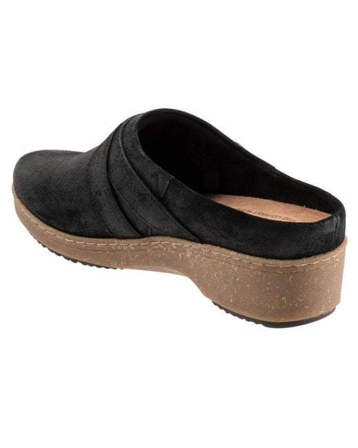 Softwalk® Black Asmara Clog