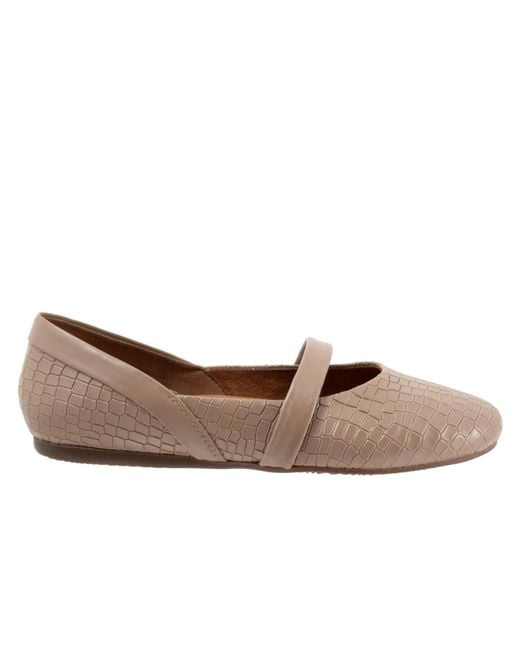 Softwalk® Brown Samara Flat
